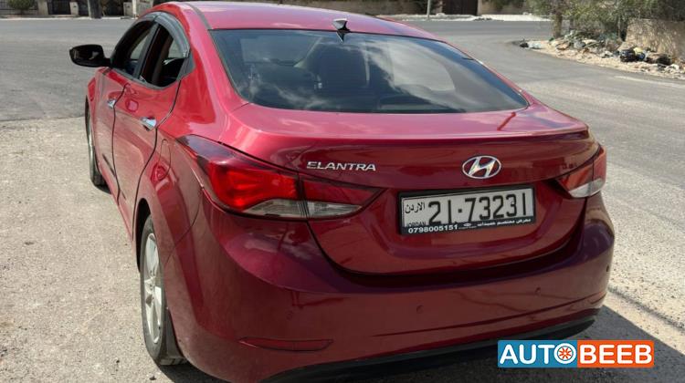 Hyundai Elantra 2015