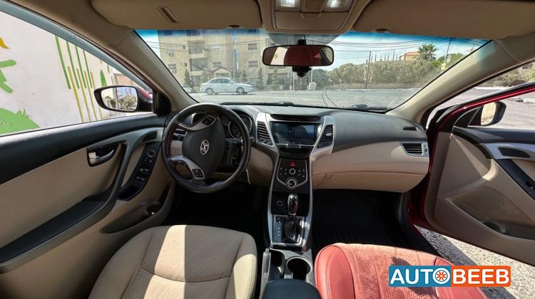 Hyundai Elantra 2015