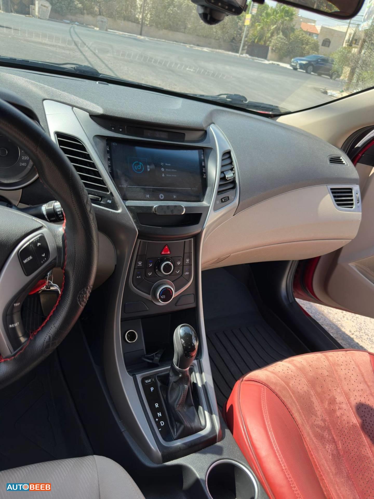 Hyundai Elantra 2015