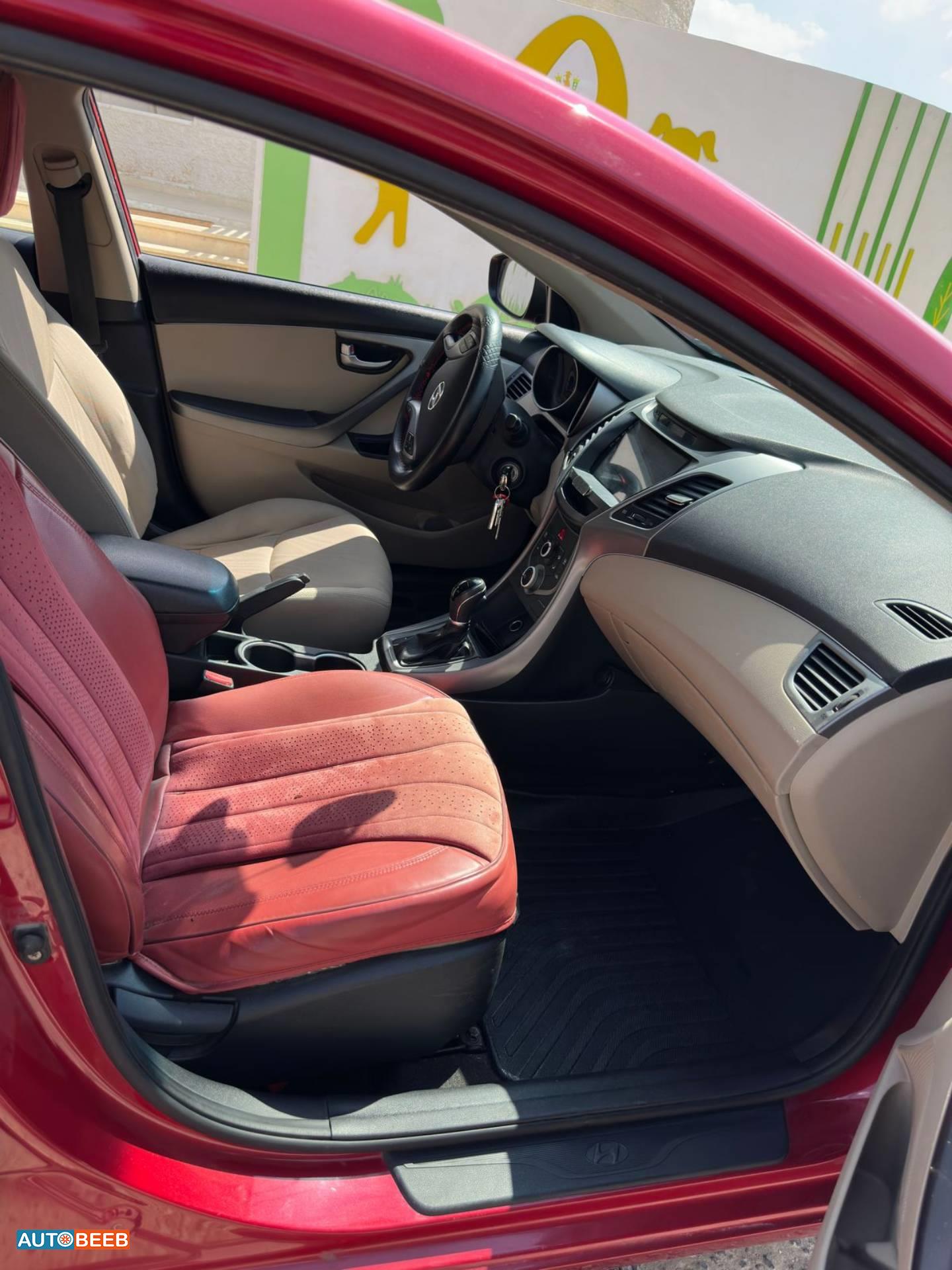 Hyundai Elantra 2015