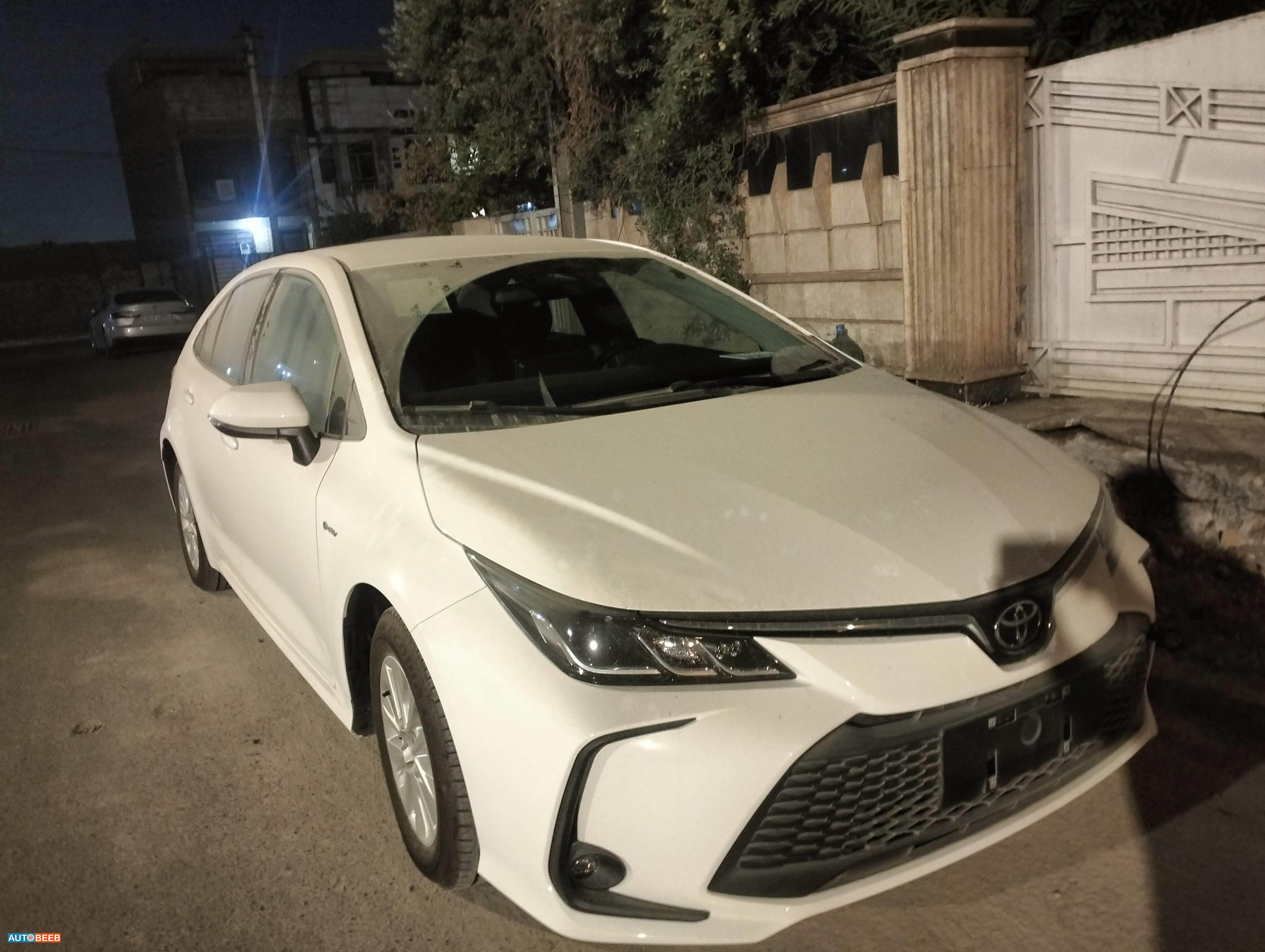 تويوتا كورولا كروس 2025