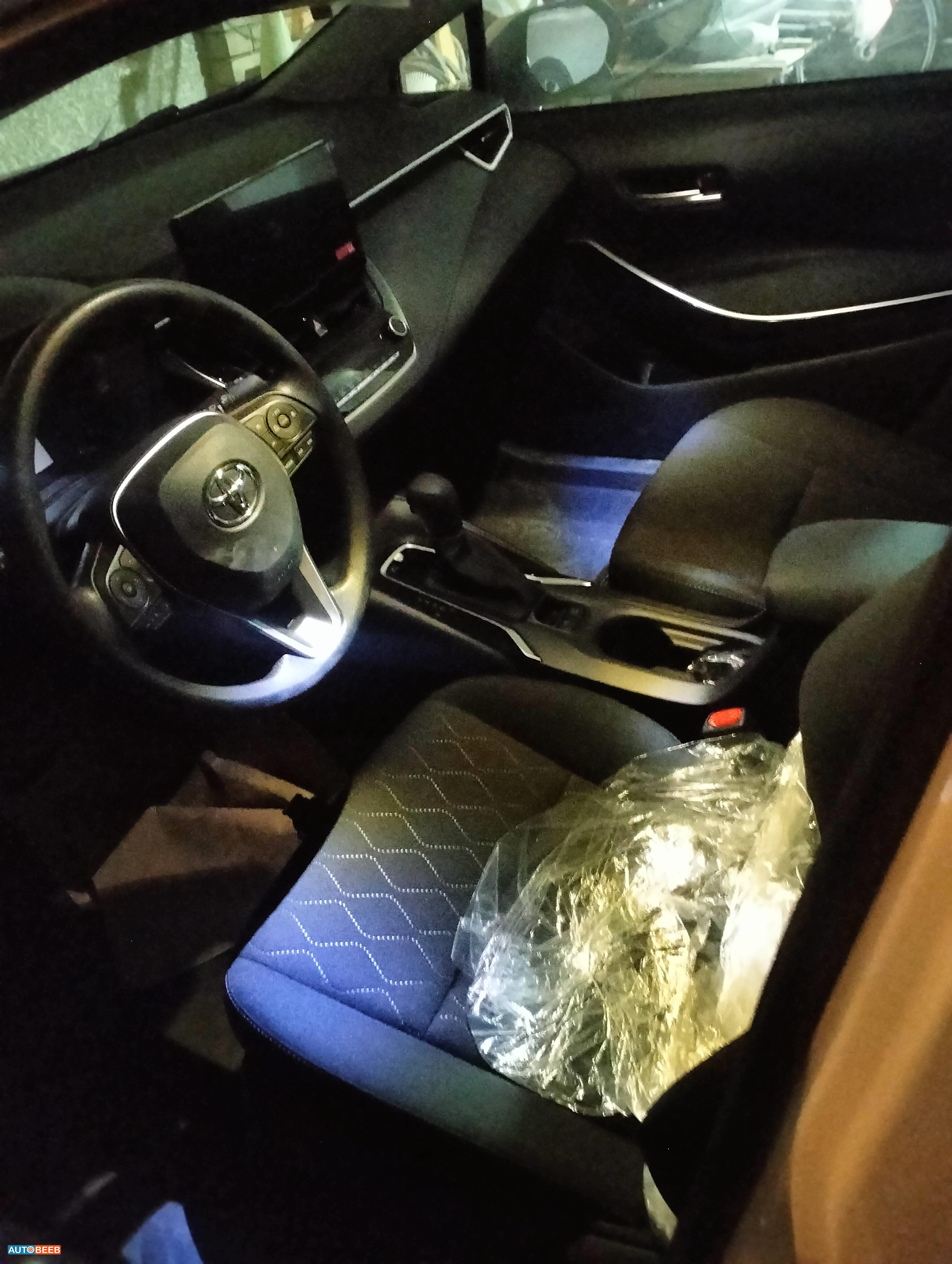 تويوتا كورولا كروس 2025