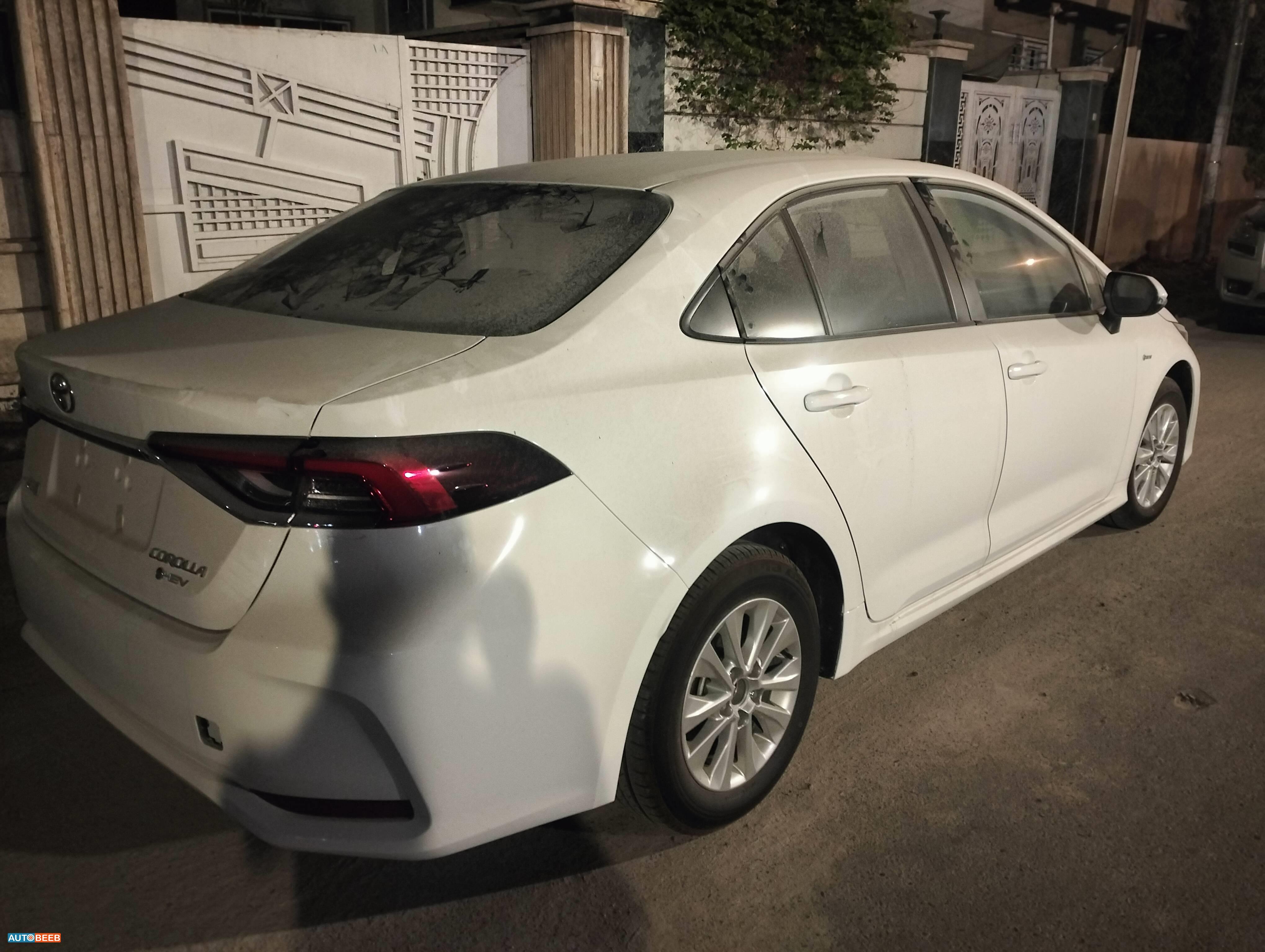 تويوتا كورولا كروس 2025