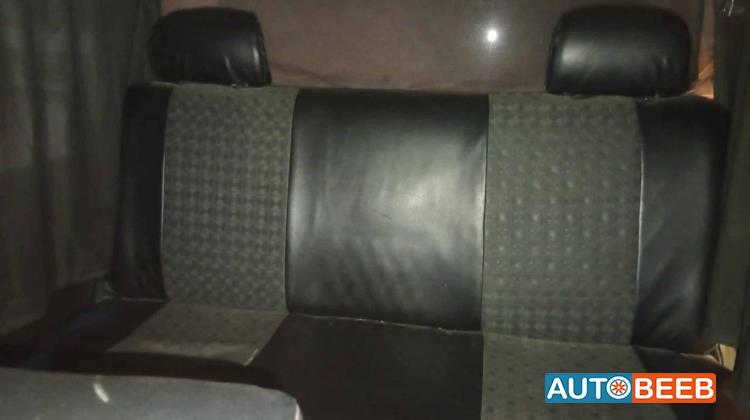 Minibus Hyundai 2001