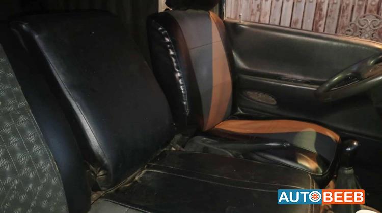 Minibus Hyundai 2001