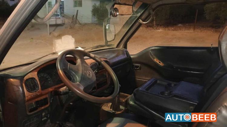 Minibus Hyundai 2001