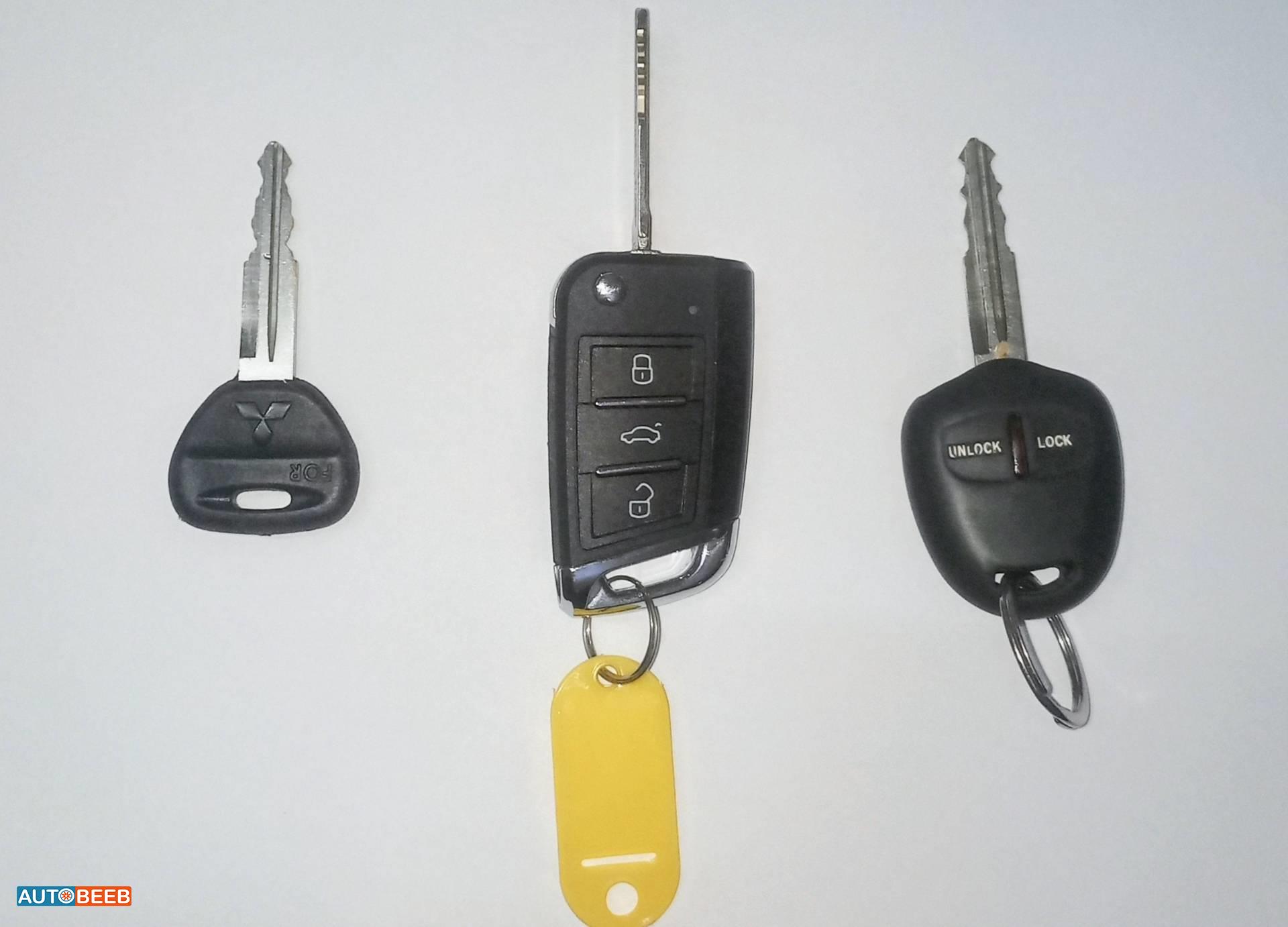 Mitsubishi L200 2015