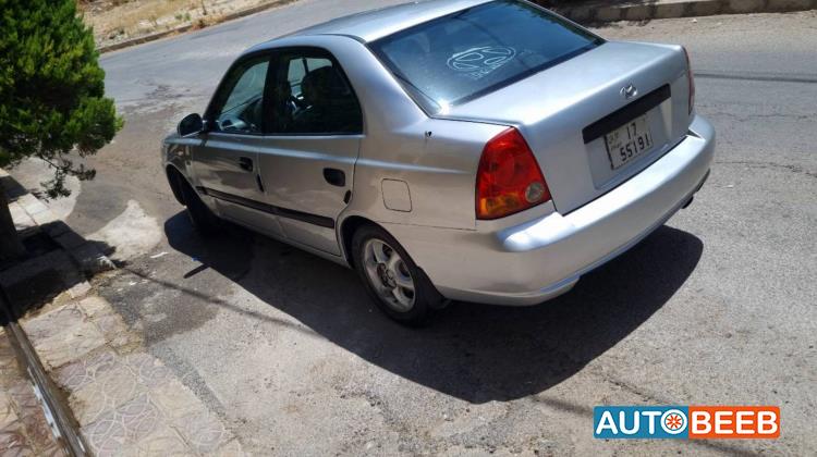 Hyundai Verna 2002