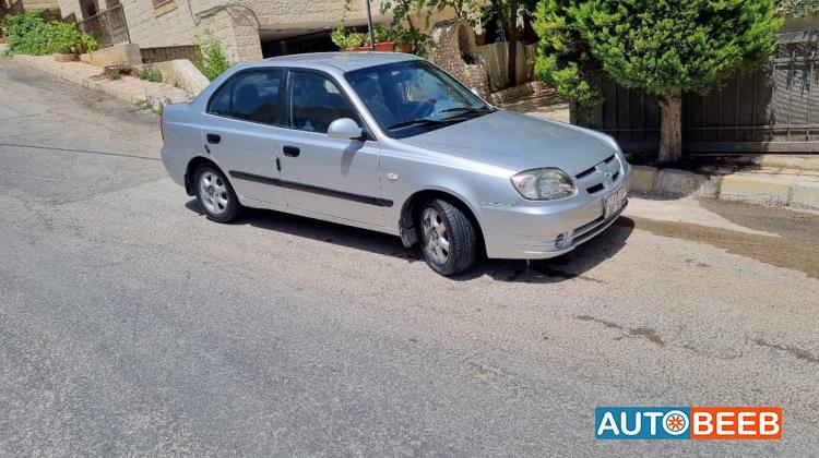 Hyundai Verna 2002