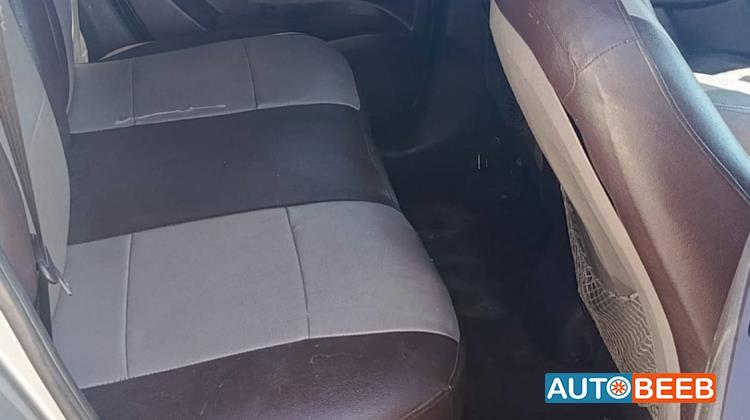 هيونداي توسان 2011