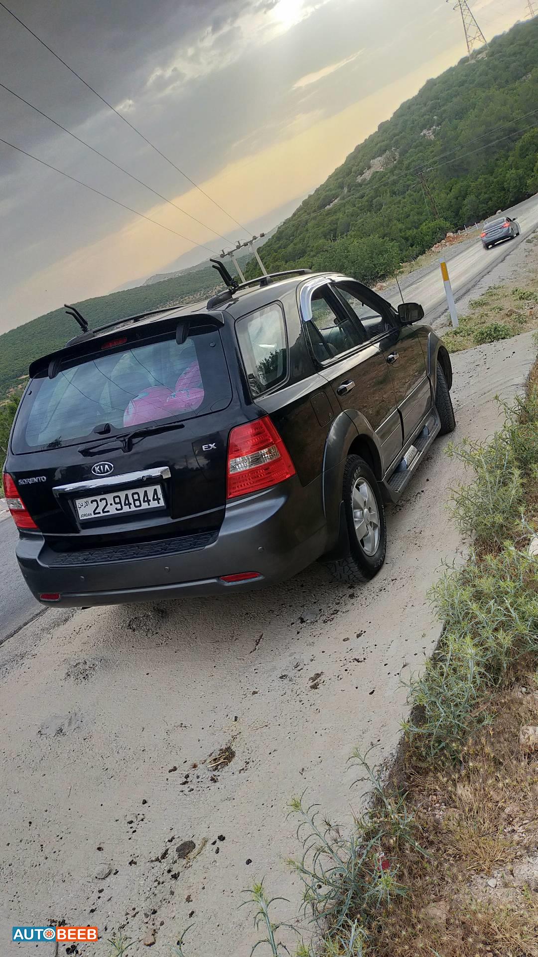 كيا سورينتو 2008