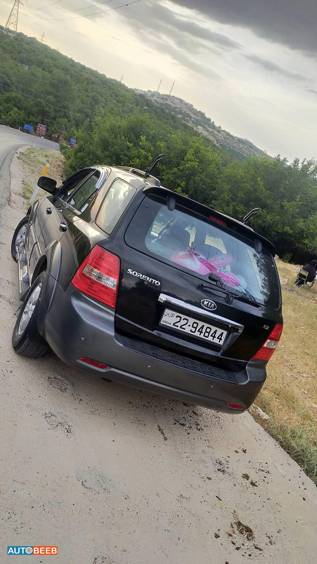 كيا سورينتو 2008