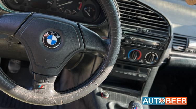 بي ام دبليو 318 1995