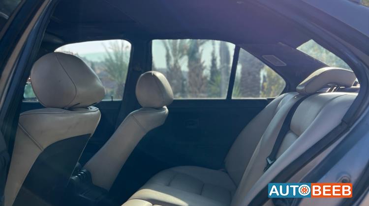 بي ام دبليو 318 1995