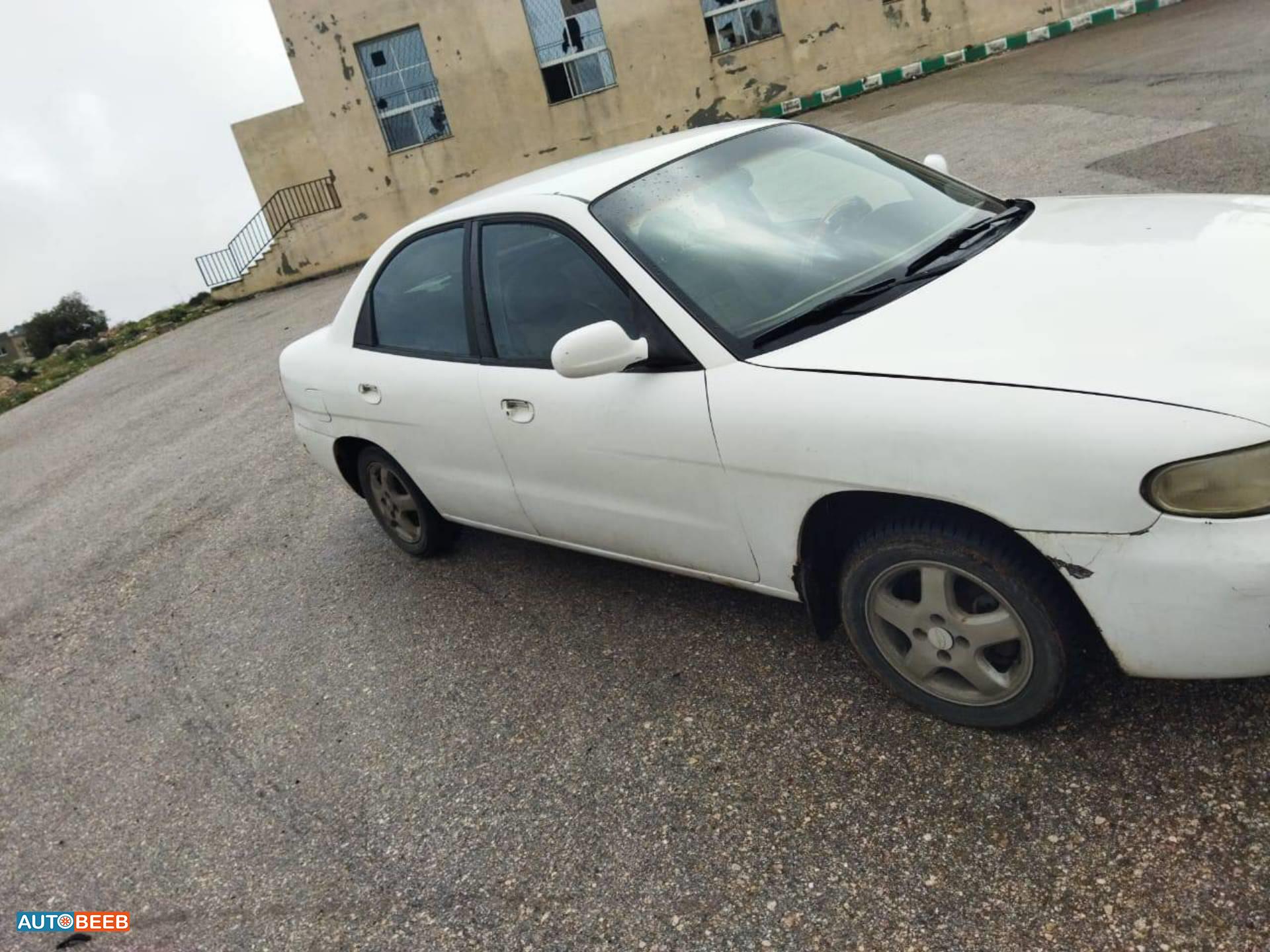 Daewoo Nubira 1998