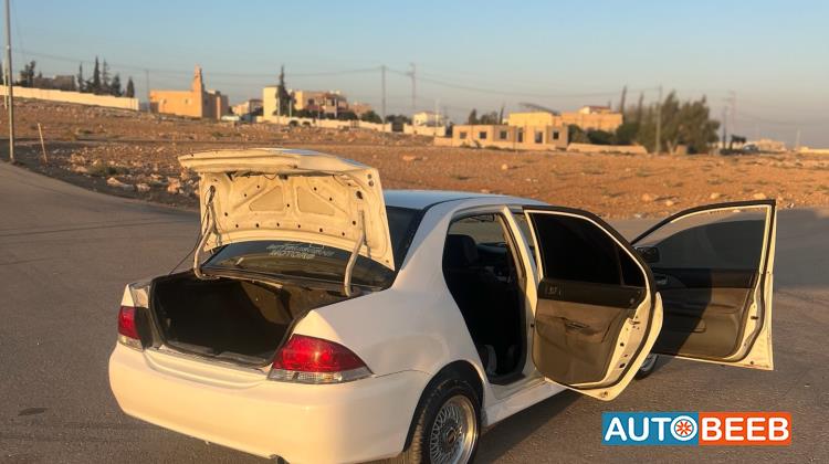 ميتسوبيشي لانسر 2005