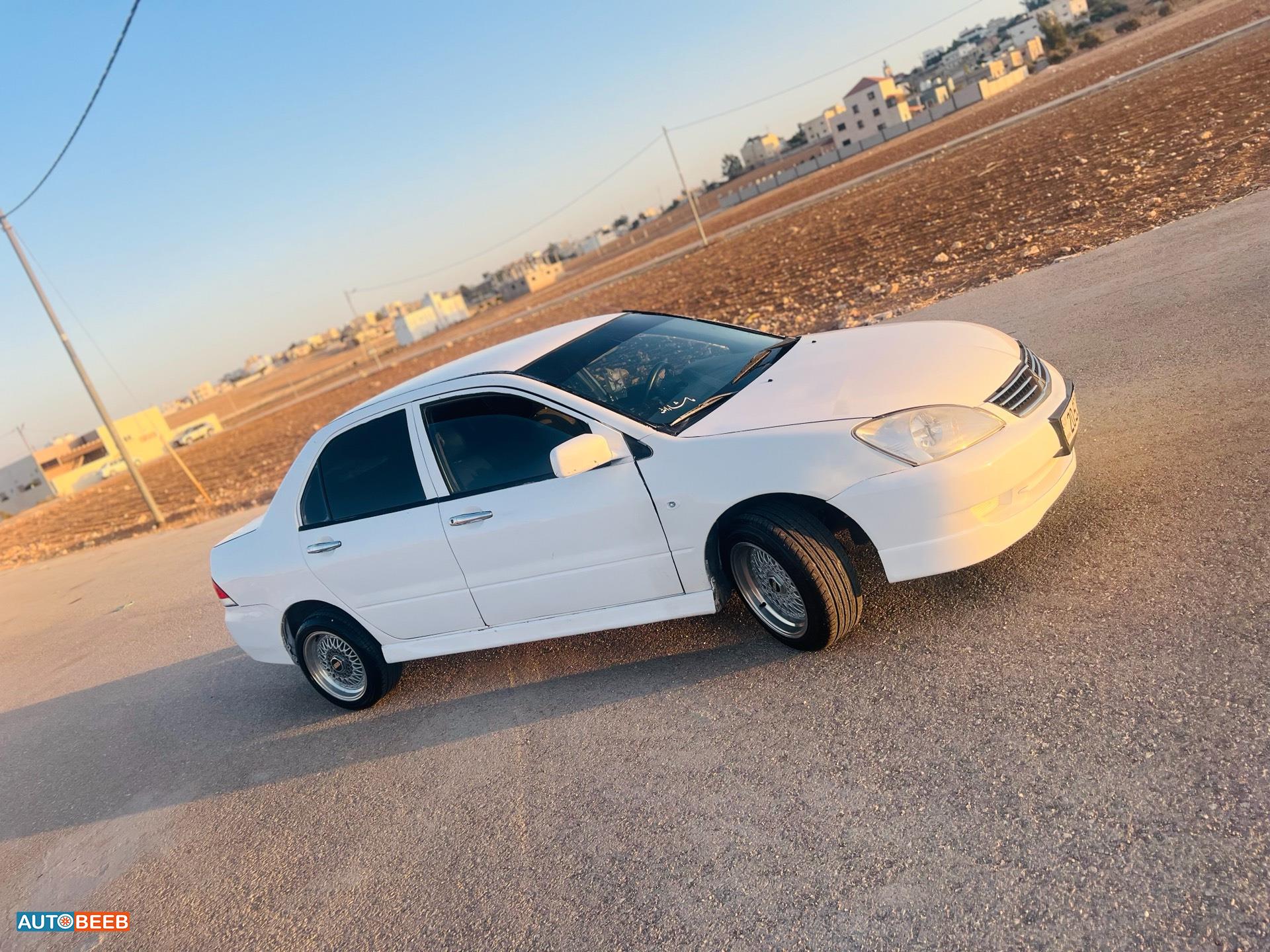 ميتسوبيشي لانسر 2005