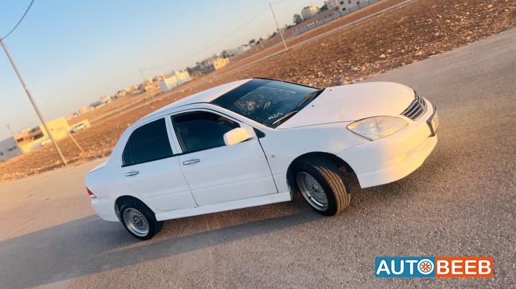 ميتسوبيشي لانسر 2005