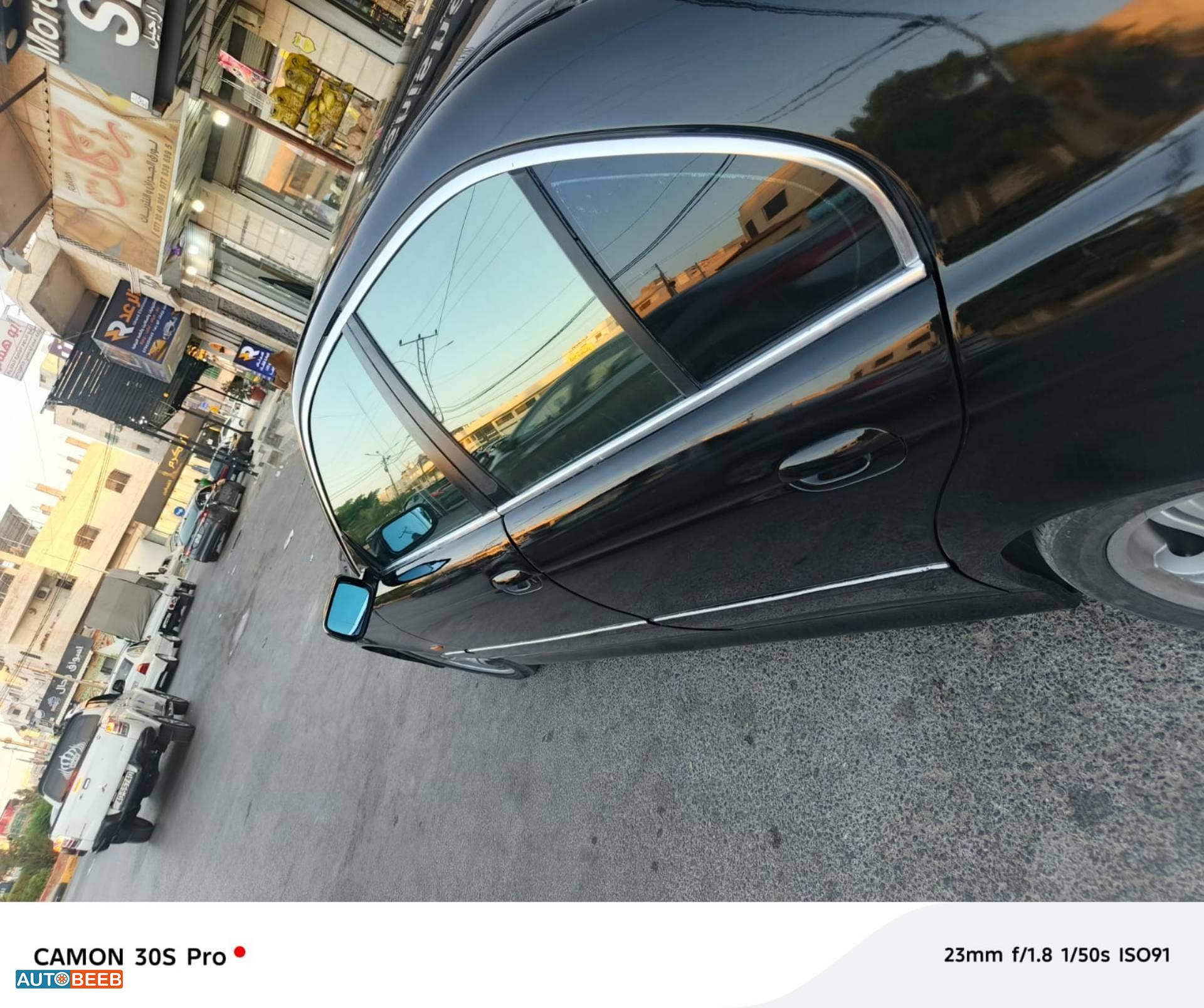 بي ام دبليو  2000