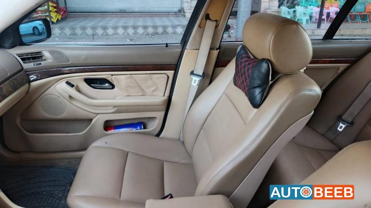 بي ام دبليو  2000