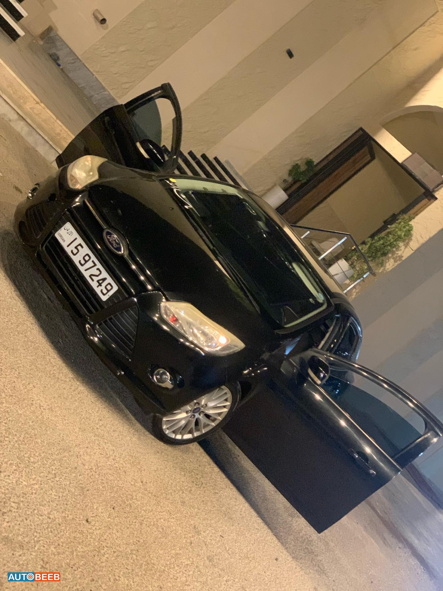 فورد فوكس 2012