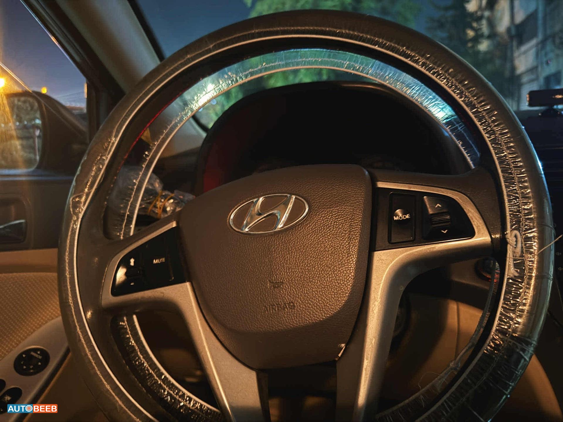 هيونداي اكسنت 2014