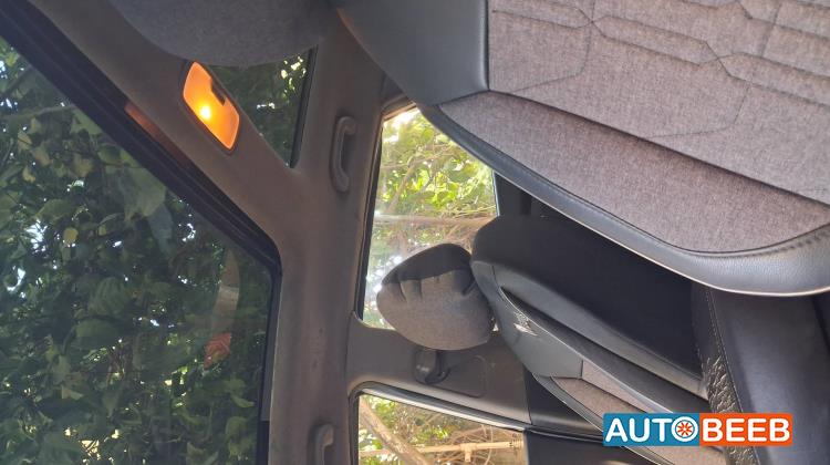 هيونداي توسان 2011