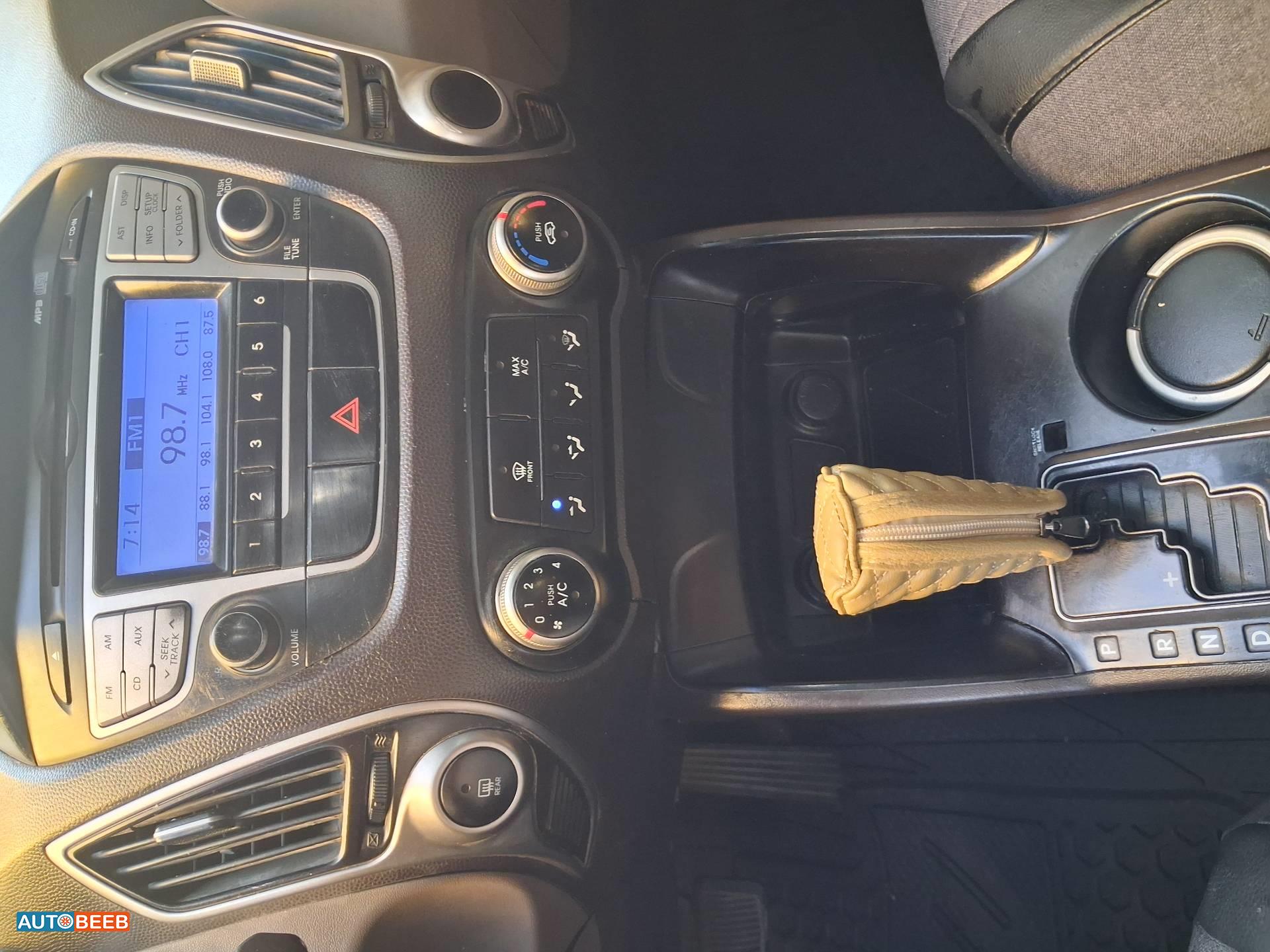 هيونداي توسان 2011