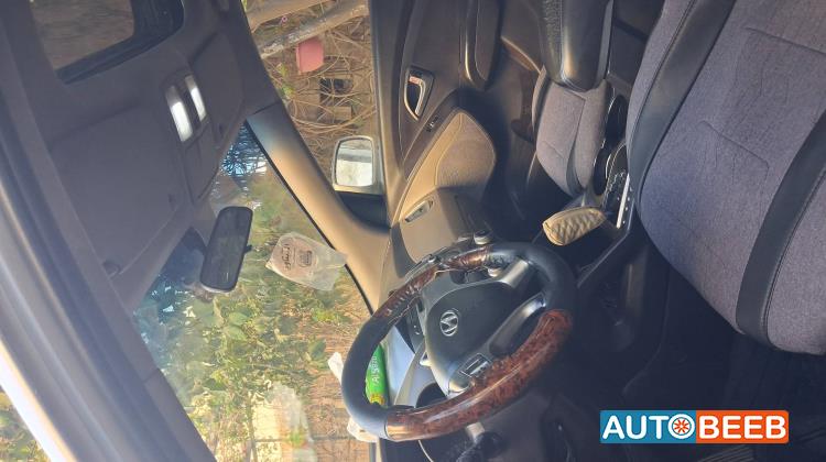 هيونداي توسان 2011