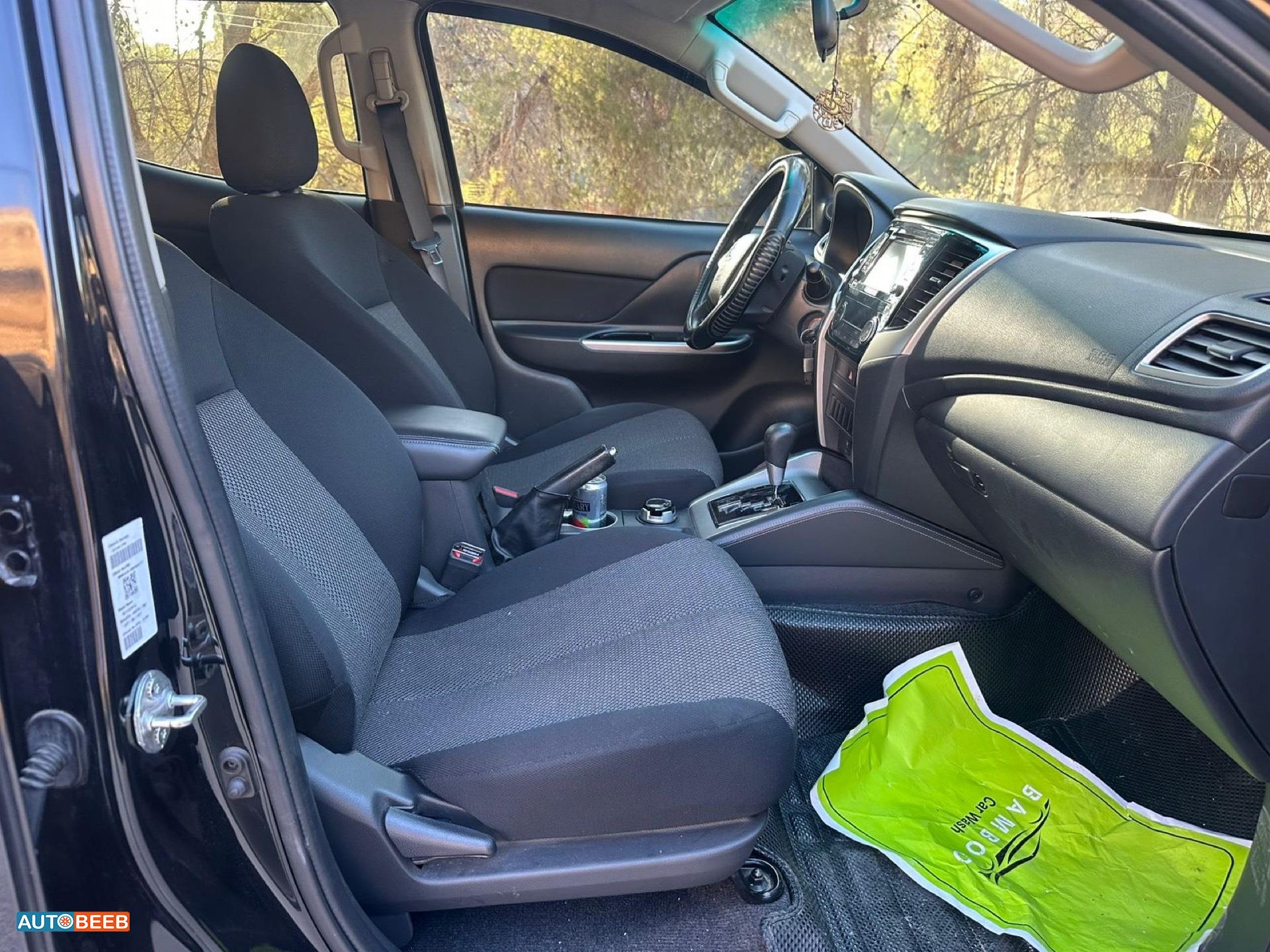 ميتسوبيشي L200 2022