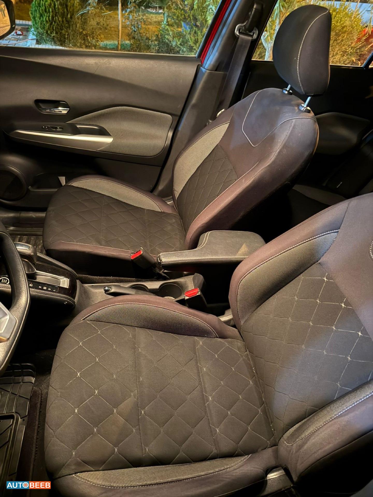 نيسان كيكس 2020