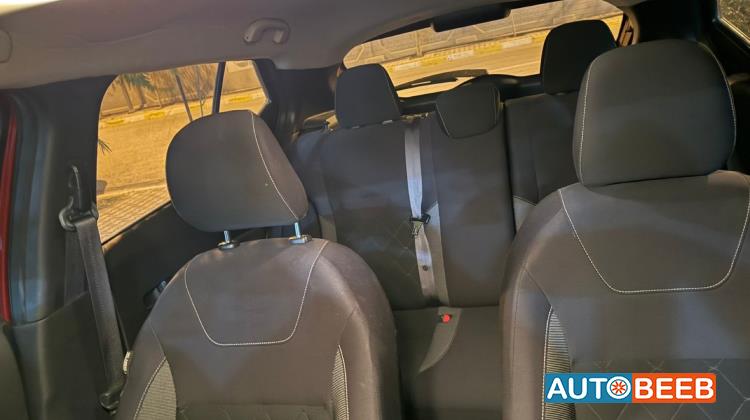 نيسان كيكس 2020