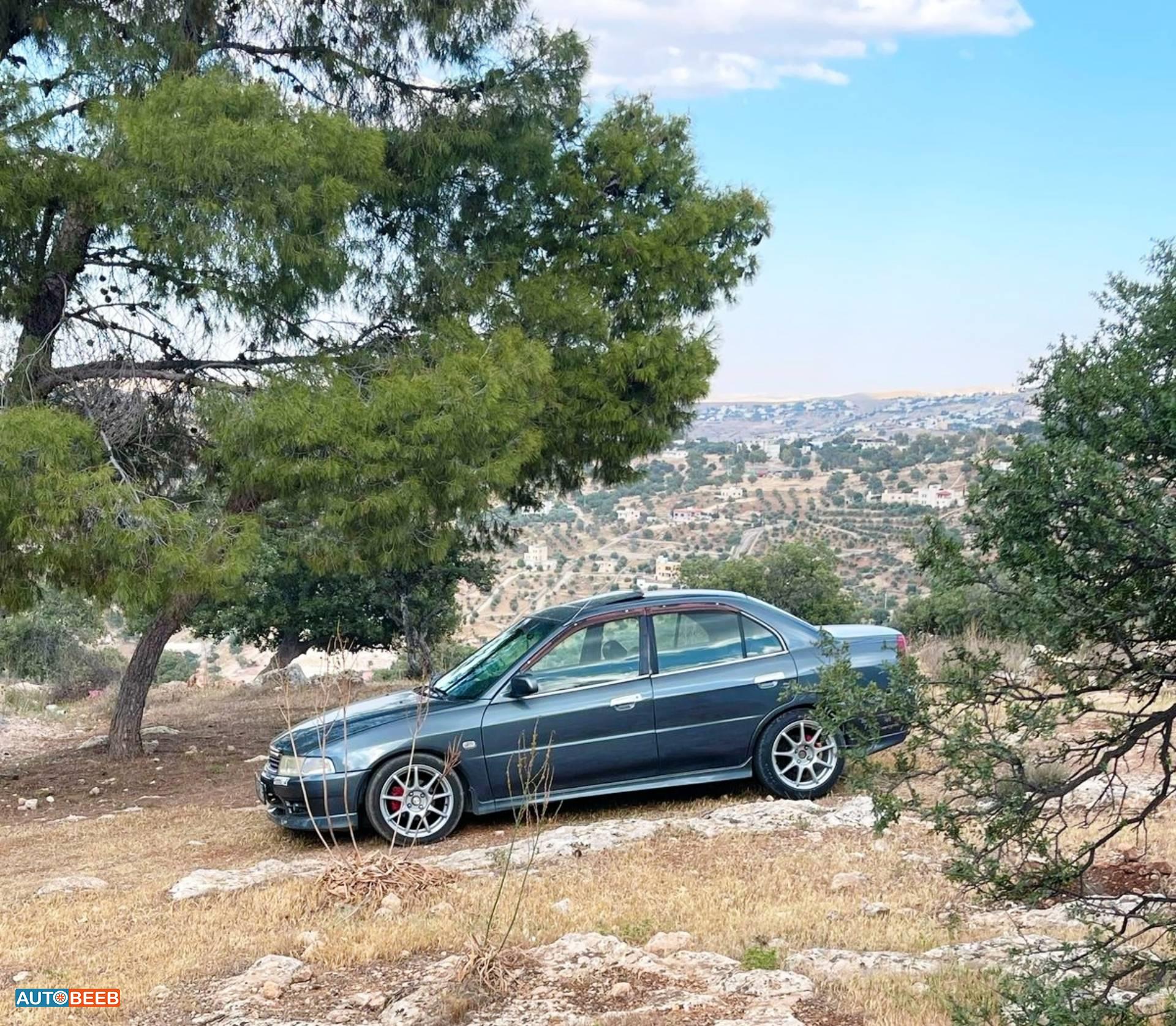 ميتسوبيشي لانسر 2000