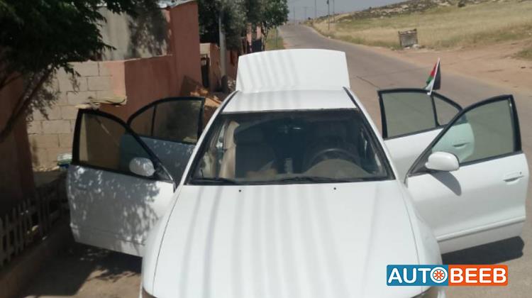 Mitsubishi Galant 2000