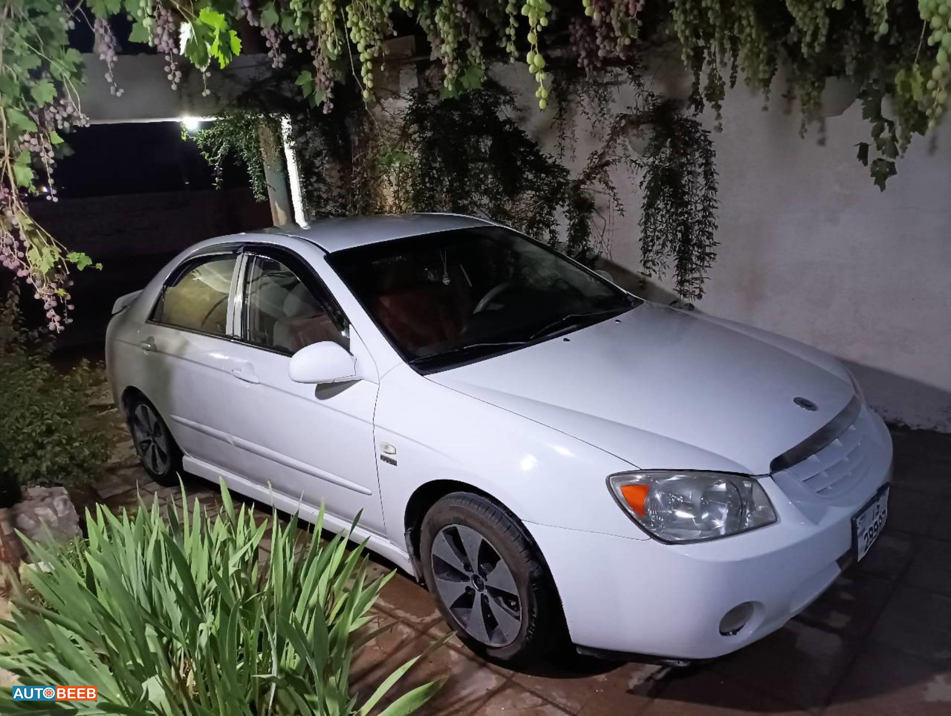 KIA Cerato 2004