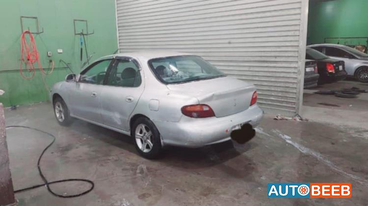 Hyundai Avante 1996