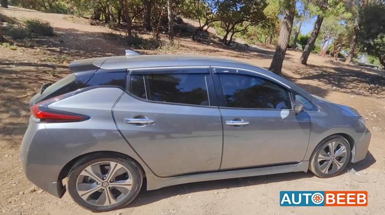 نيسان ليف 2022