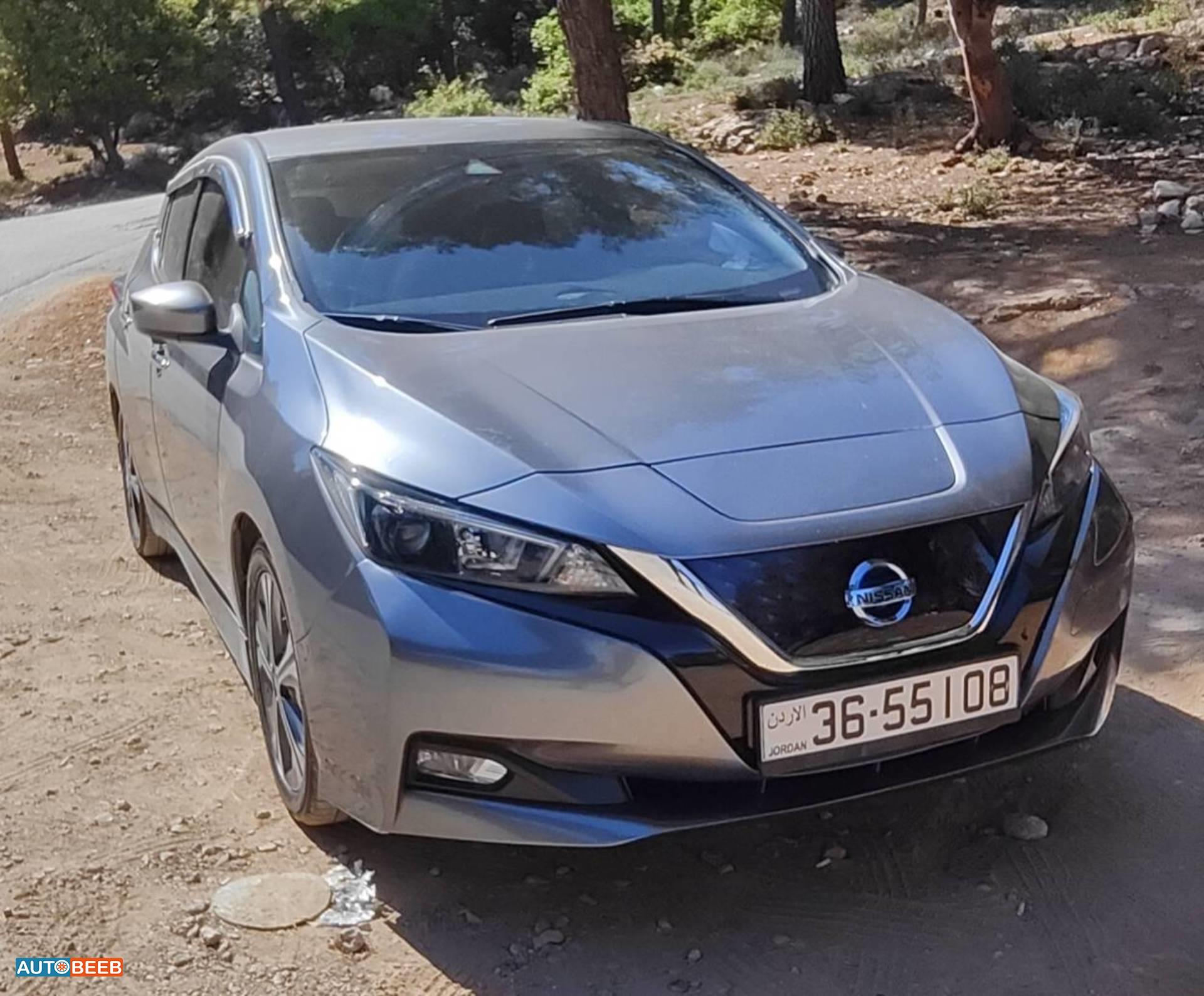 نيسان ليف 2022