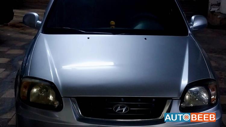 هيونداي فيرنا 2002