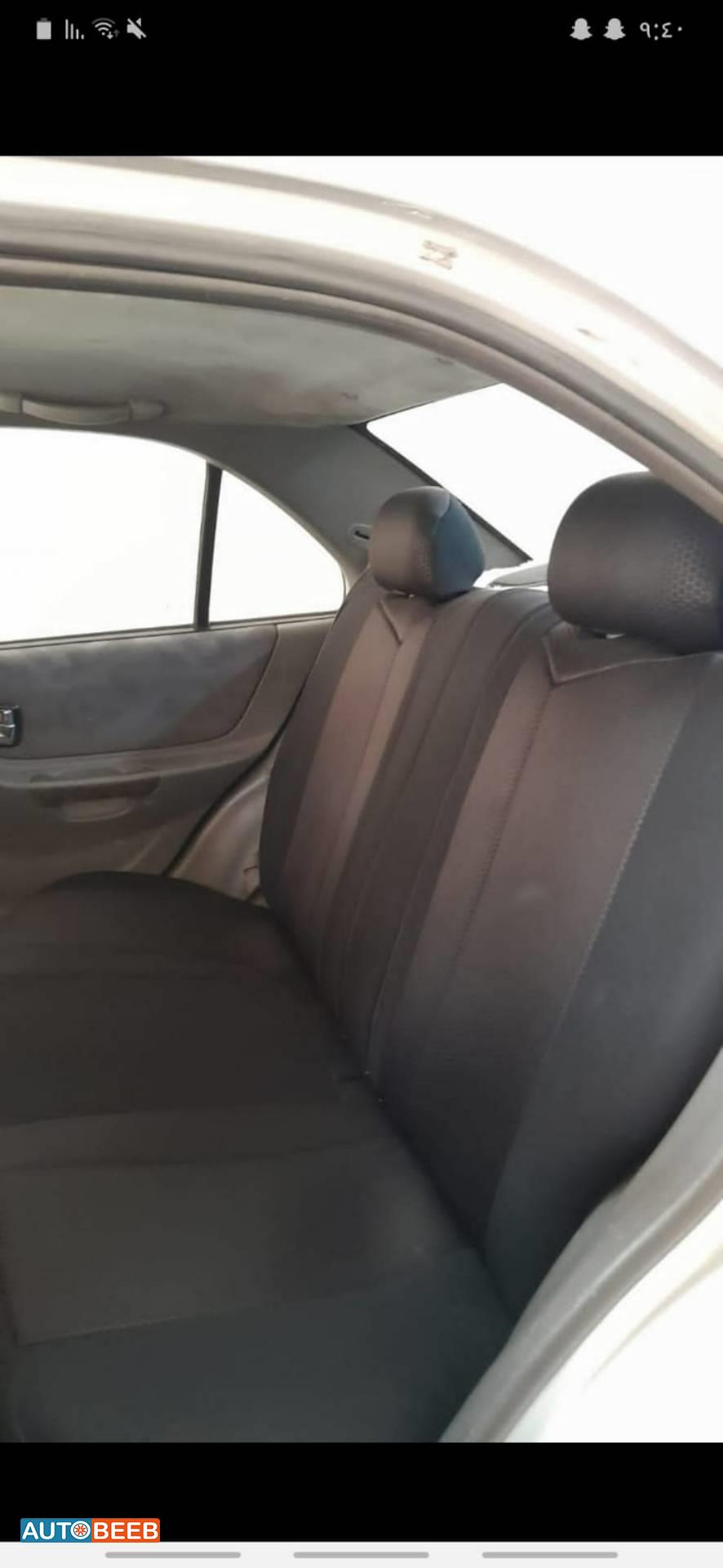 هيونداي فيرنا 2002