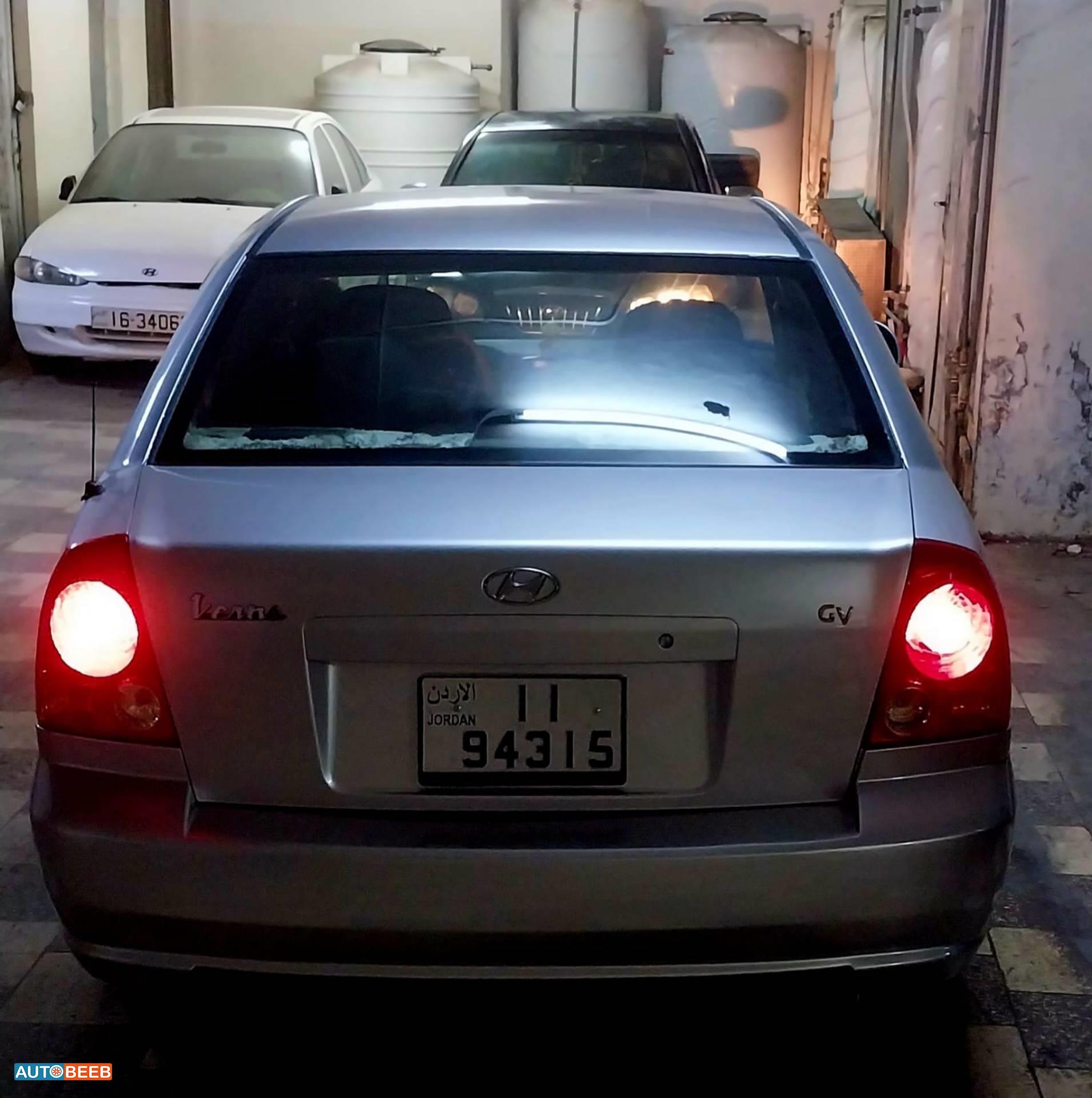 هيونداي فيرنا 2002