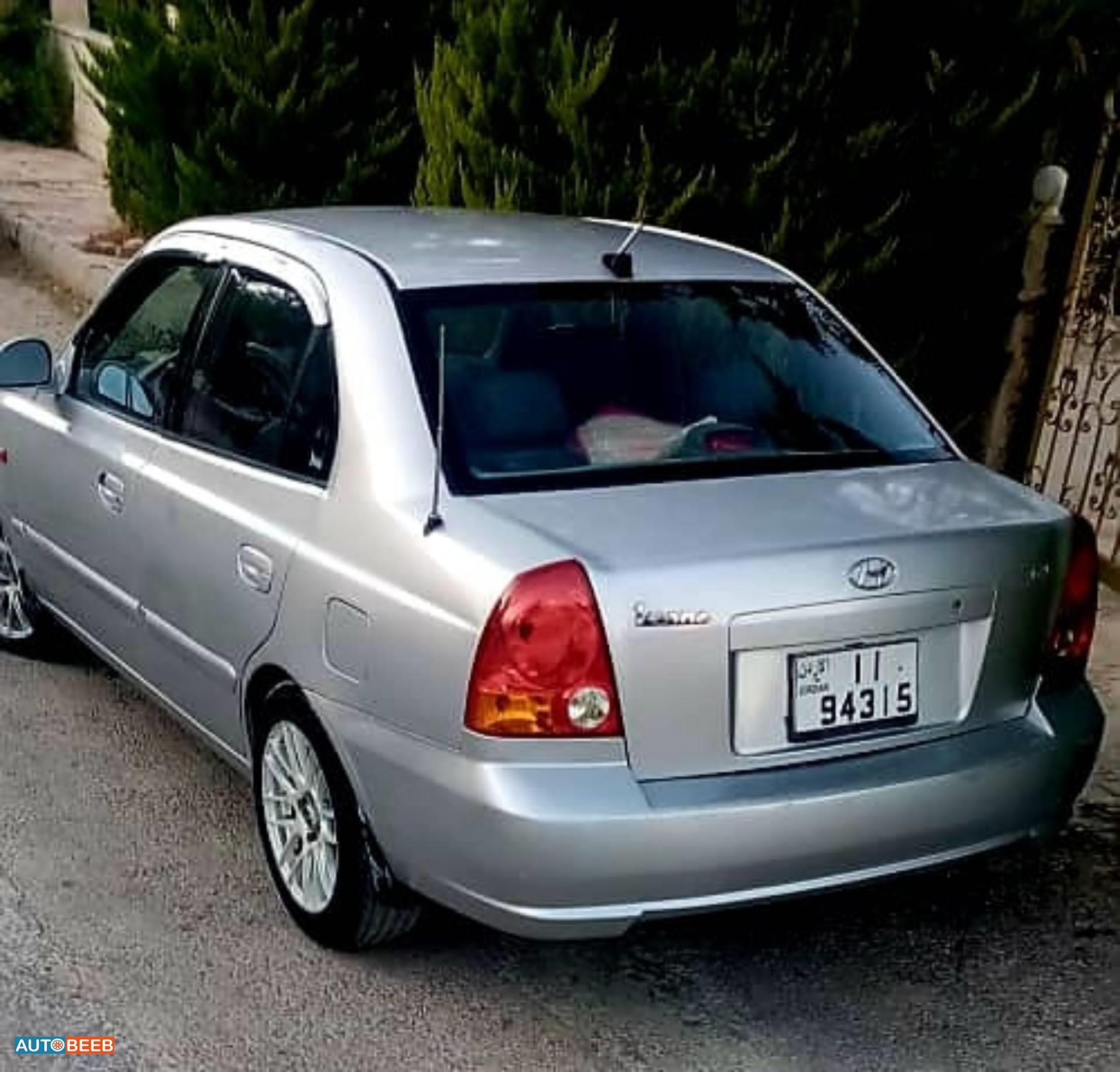 هيونداي فيرنا 2002