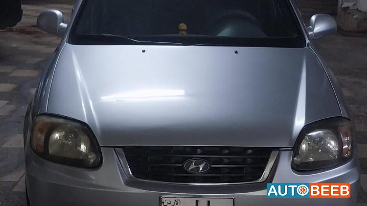 هيونداي فيرنا 2002