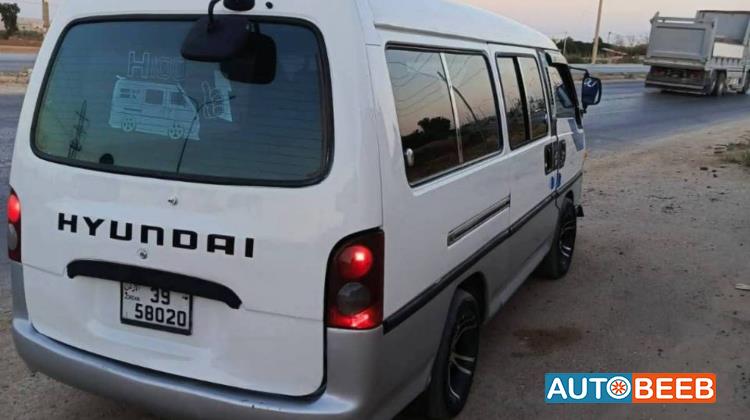 Minibus Hyundai 2002