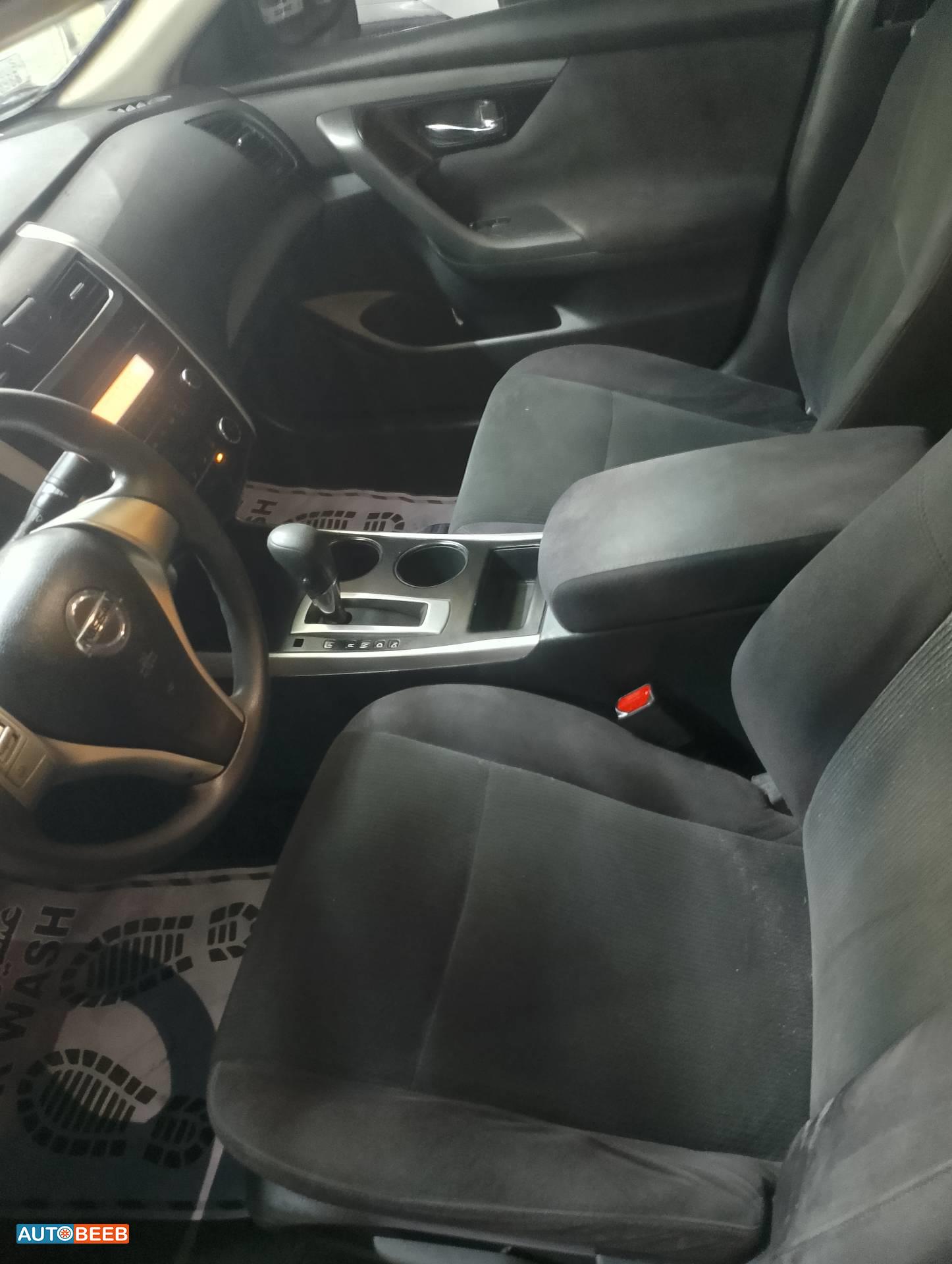 نيسان التيما 2013