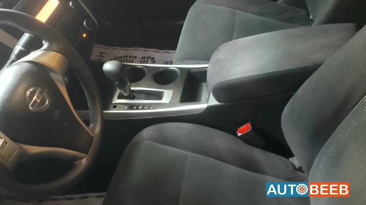 نيسان التيما 2013