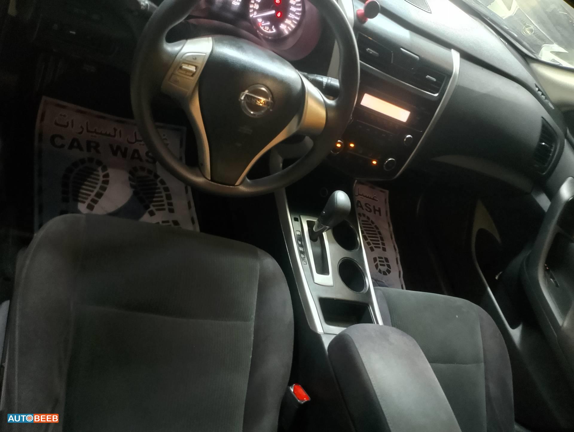 نيسان التيما 2013