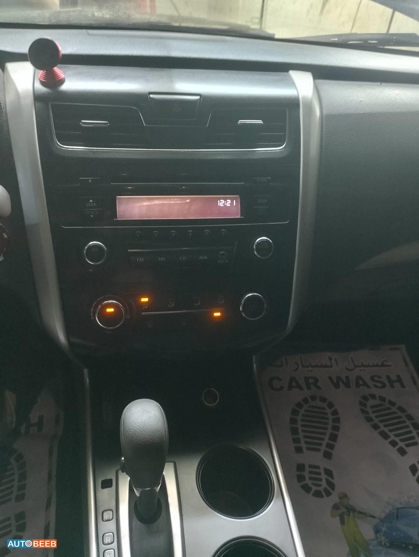 نيسان التيما 2013