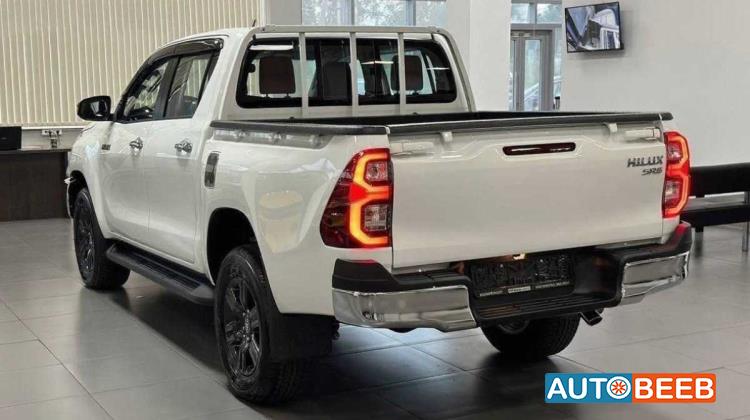 Toyota Hilux 2025