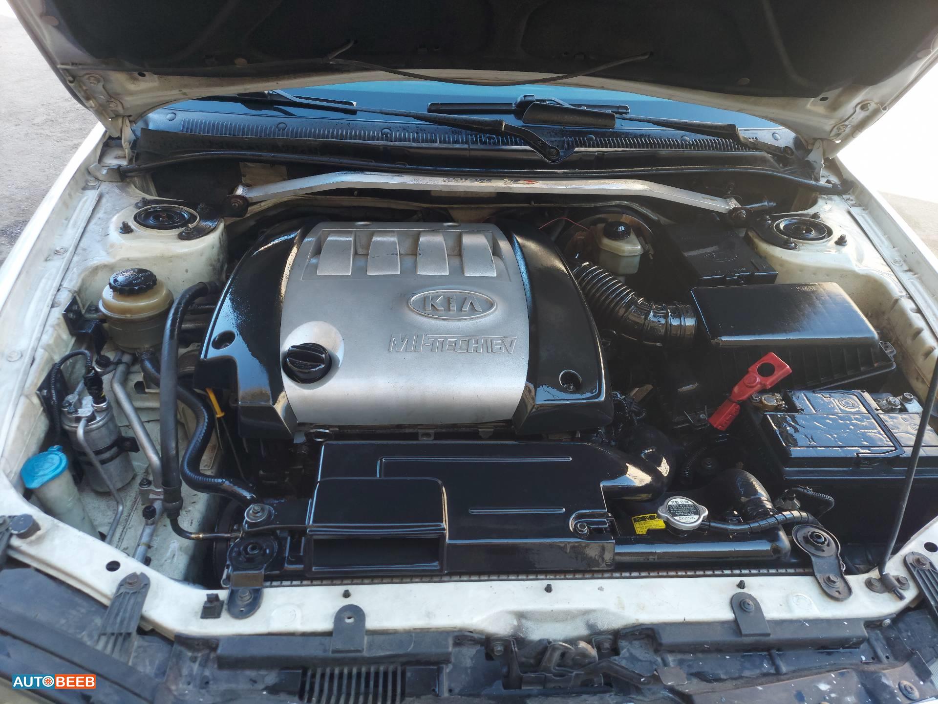 كيا سبكترا 2001